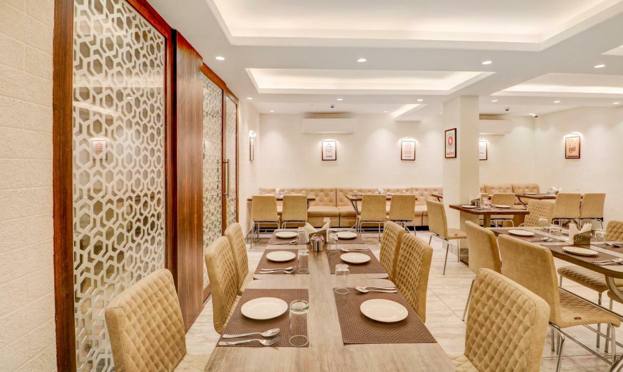 Treebo Radhe Palace Calcutta Extérieur photo